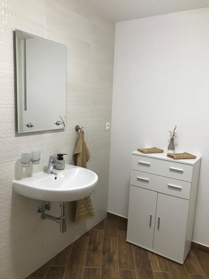 My Mara Maja Apartman C 4 Bešeňová Εξωτερικό φωτογραφία